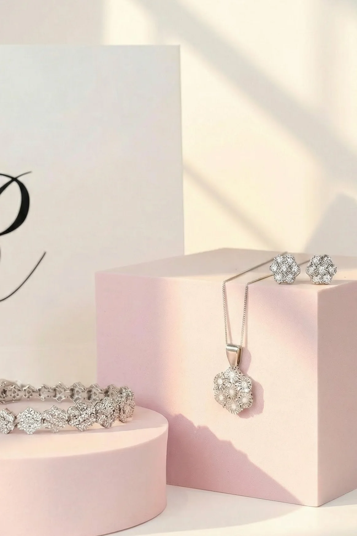 Illusion Daisy Studs - Image 3